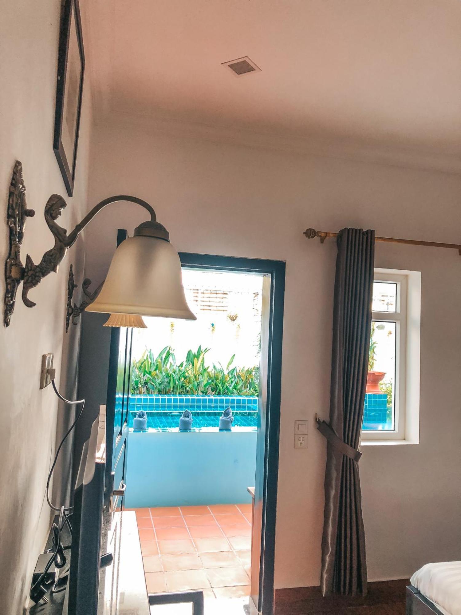 The Bygone Hotel Siem Reap Buitenkant foto